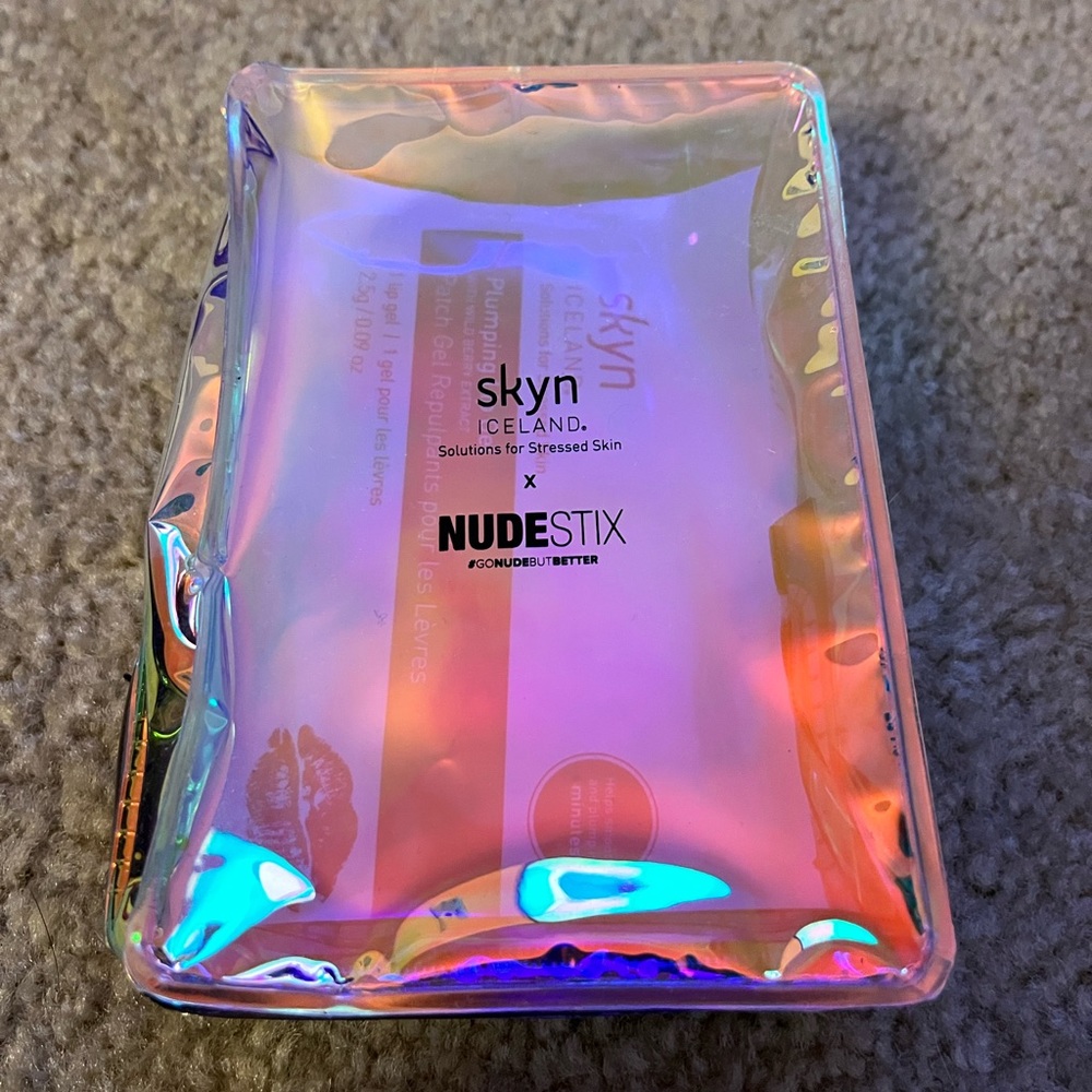 slum NudeStix Kiss Proof Lip Kit